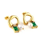 Pearl and Emerald Gold Drops